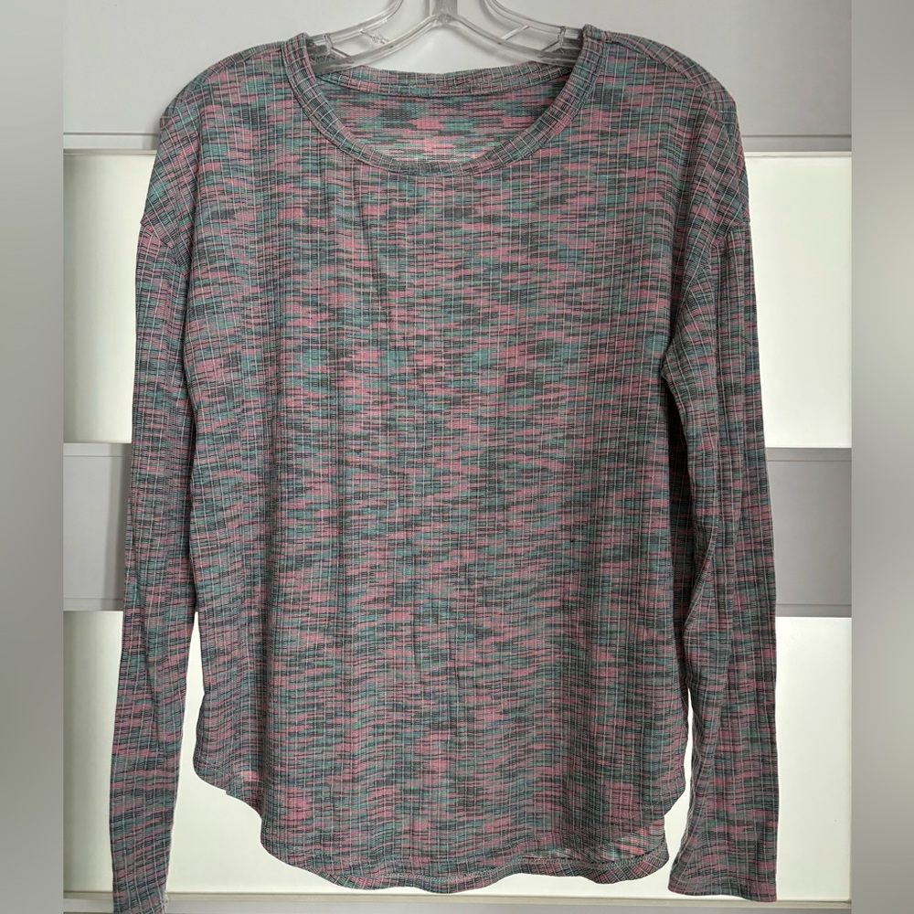 Women’s Long Sleeve Heathered Pink & Gray Knit Top